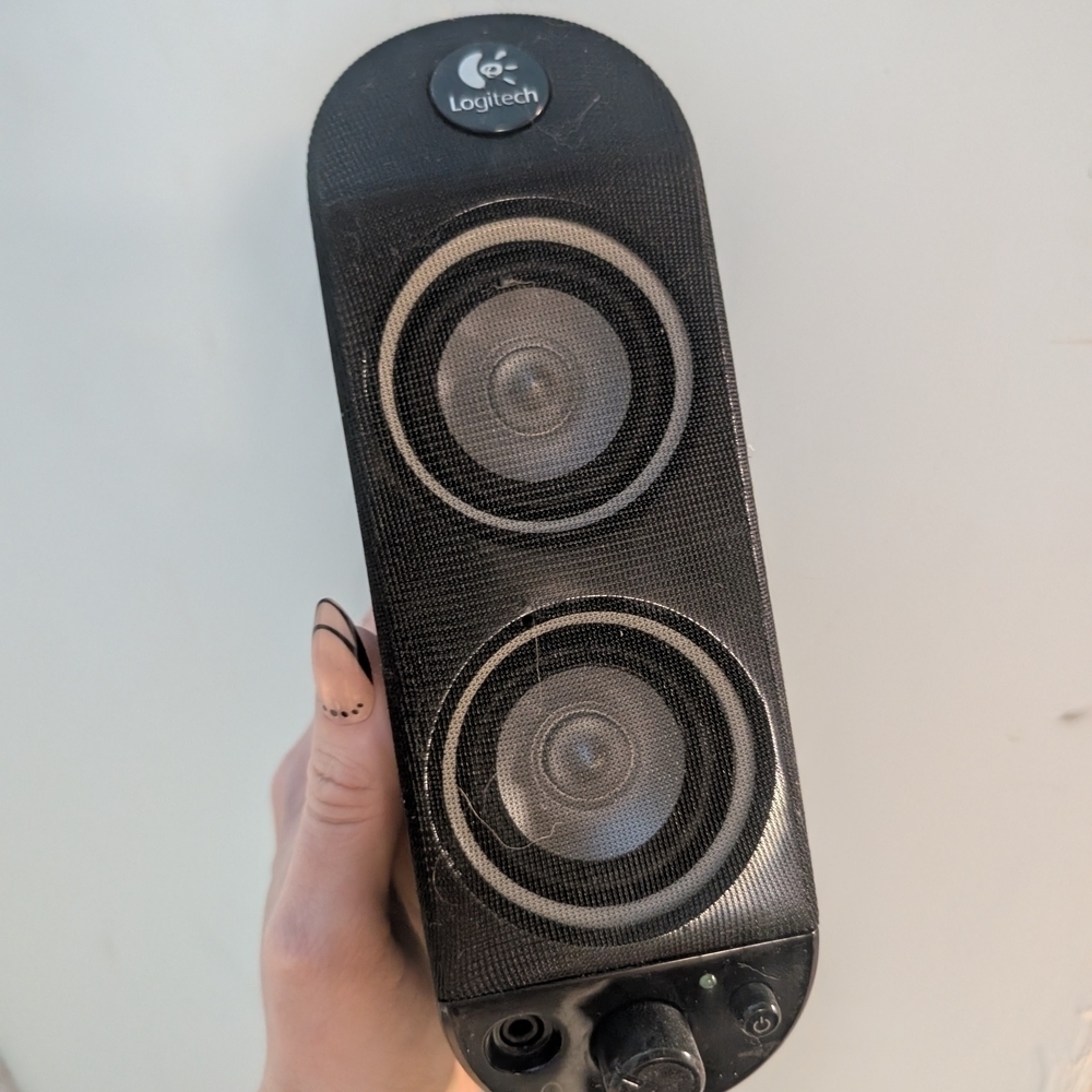 Logitech Black Speaker Set - Picture 6 of 9